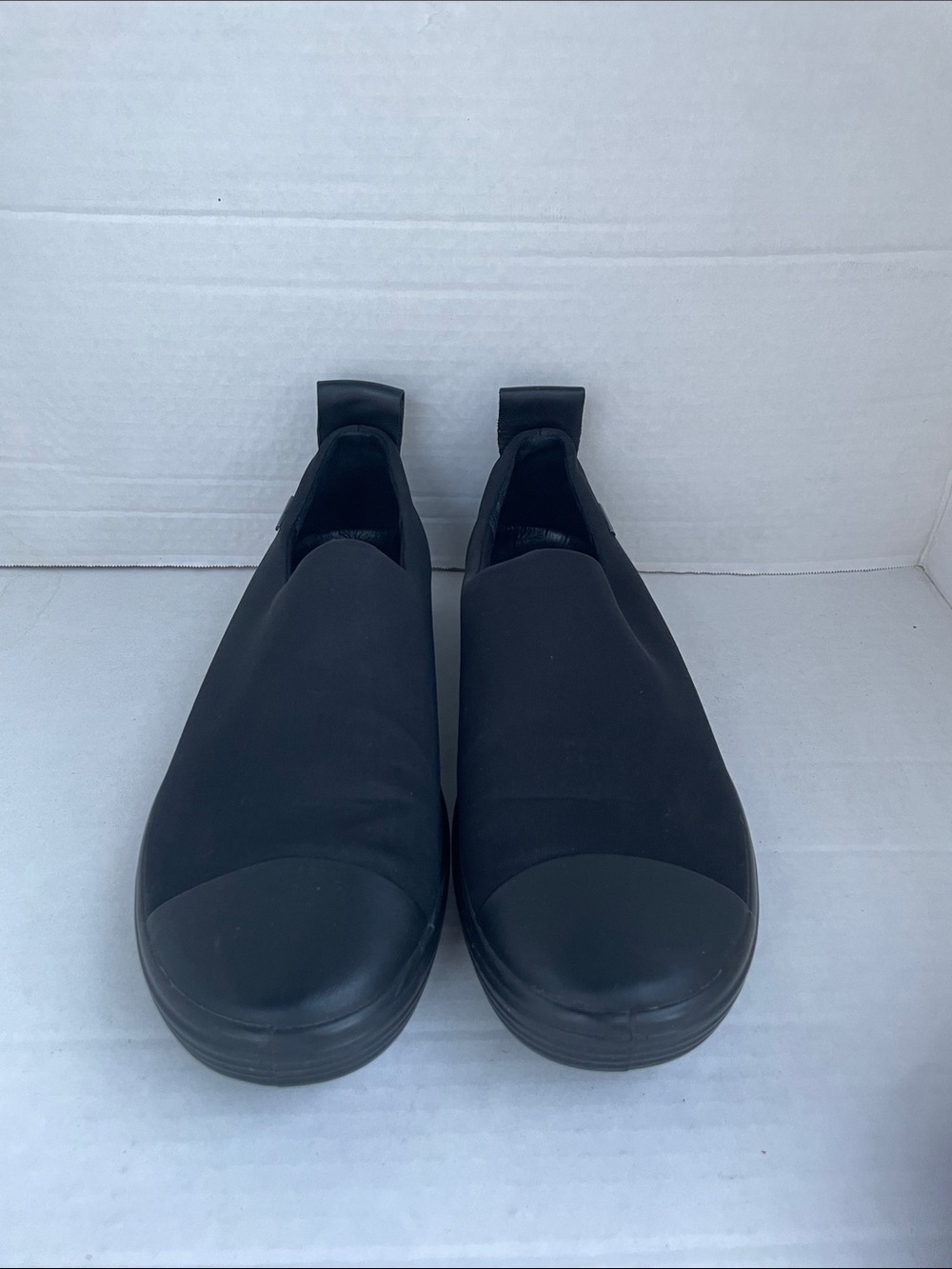 Ecco Black Slip-On Women's Sneakers